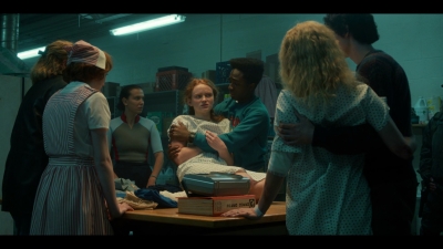 Stranger_Things_S05E07_mkv0200.jpg
