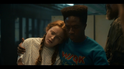 Stranger_Things_S05E07_mkv0858.jpg
